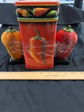 VINTAGE CLAY ART JALEPENO UTENSIL HOLDER W MATCHING SALT PEPPER SHAKERS GUC 3 PC